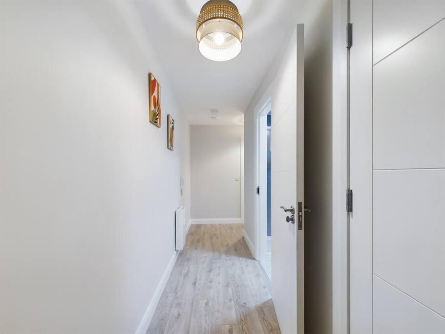 בלפסט Contemporary 2-Bedroom Apartment מראה חיצוני תמונה